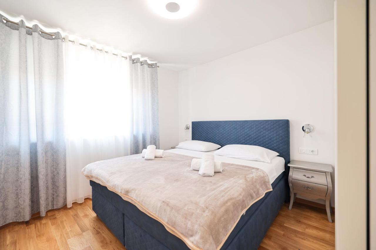Two Bedroom Apartment With A Balcony Relja Zadar Exteriér fotografie